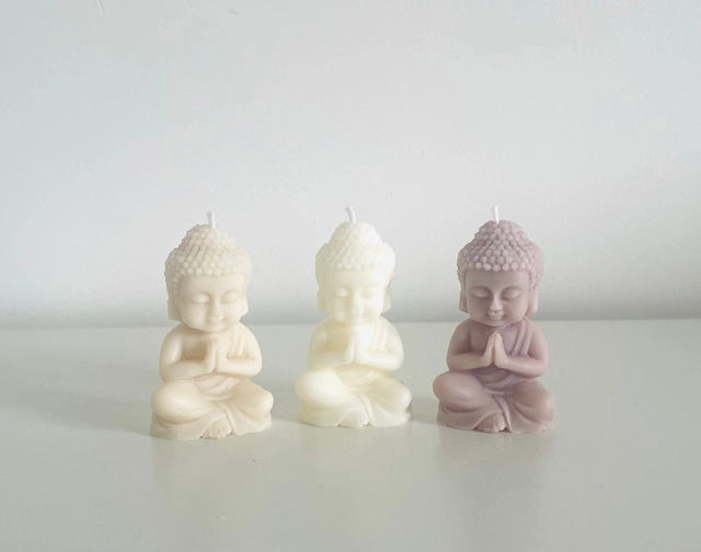 Handgegossene Kerze – Buddha